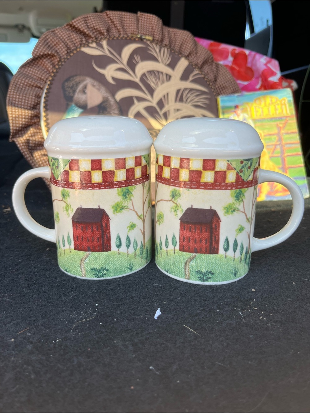 White Ceramic Salt and Pepper Shaker Set with Red House Motif